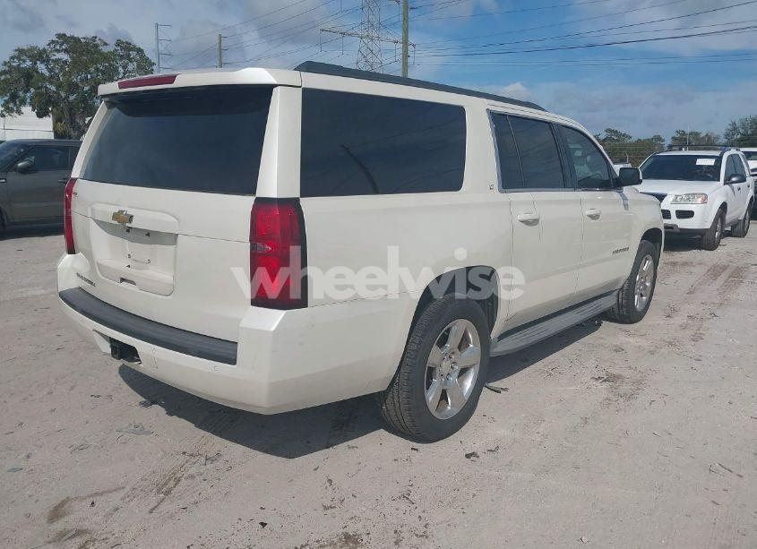 Photo 4 of 2015 Chevrolet Suburban 1500 LT (VIN 1GNSCJKC9FR235540)