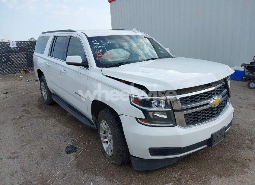 2015 Chevrolet Suburban 1500 LT (VIN 1GNSCJKC9FR702598) main photo