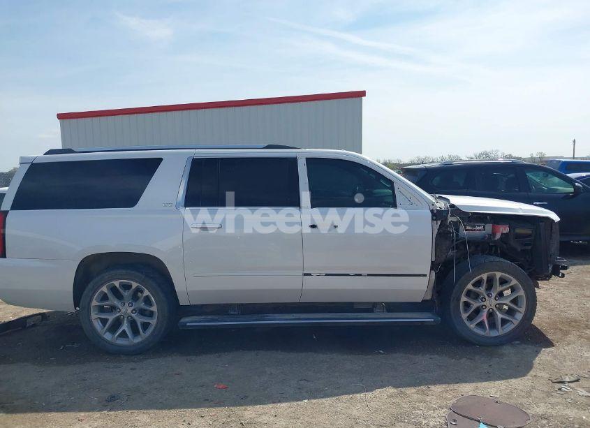Photo 14 of 2016 Chevrolet Suburban LTZ (VIN 1GNSCJKC9GR207688)