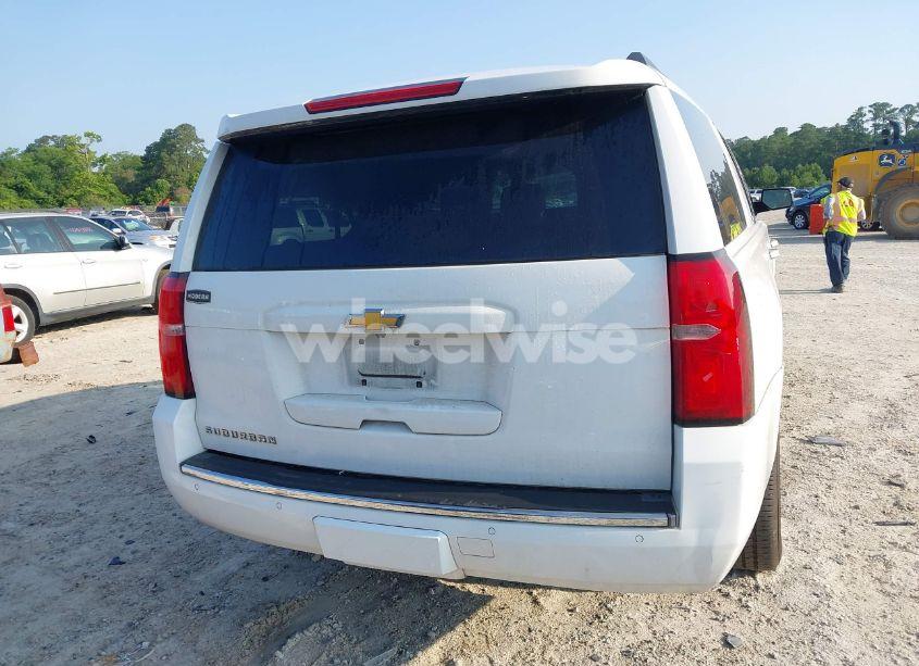 Photo 16 of 2016 Chevrolet Suburban LTZ (VIN 1GNSCJKC9GR236530)