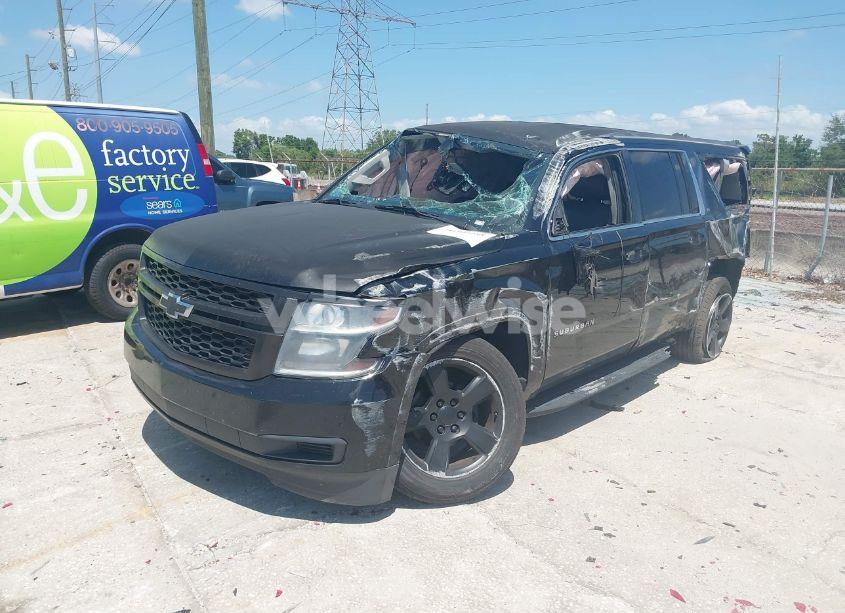 Photo 6 of 2015 Chevrolet Suburban 1500 LT (VIN 1GNSCJKCXFR201817)