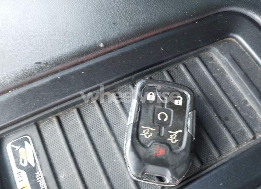 Photo 11 of 2017 Chevrolet Suburban PREMIER (VIN 1GNSCJKCXHR204770)