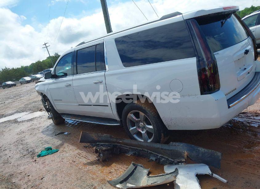 Photo 14 of 2017 Chevrolet Suburban PREMIER (VIN 1GNSCJKCXHR204770)