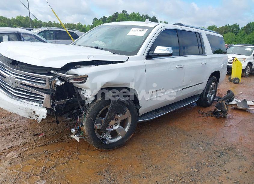 Photo 2 of 2017 Chevrolet Suburban PREMIER (VIN 1GNSCJKCXHR204770)