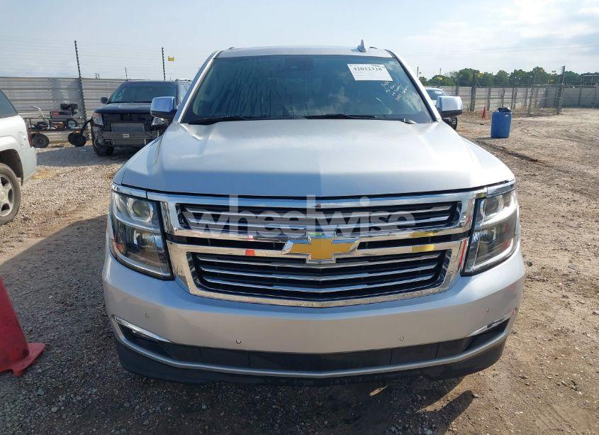 Photo 12 of 2020 Chevrolet Suburban 2WD PREMIER (VIN 1GNSCJKCXLR218158)