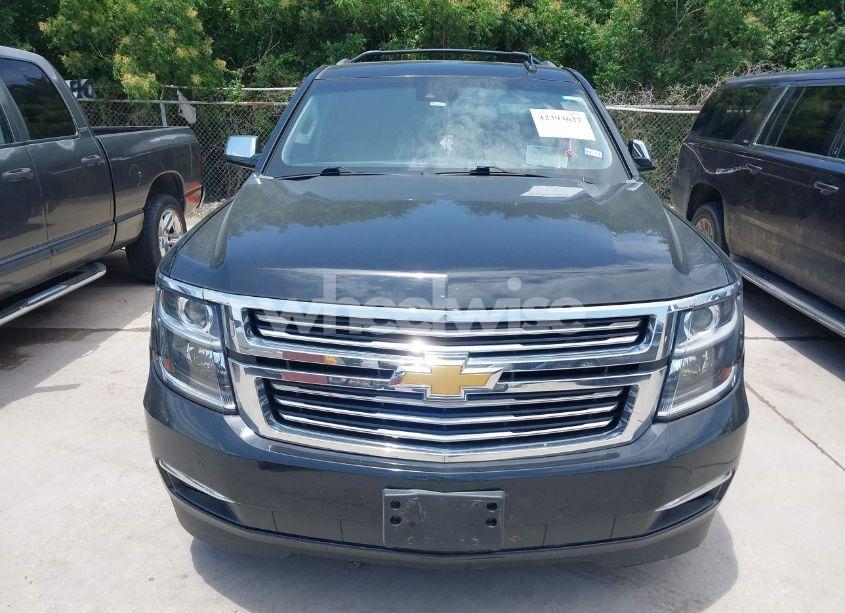 Photo 12 of 2019 Chevrolet Suburban PREMIER (VIN 1GNSCJKJXKR177544)