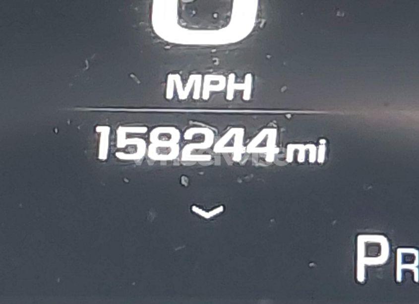 Photo 15 of 2019 Chevrolet Suburban PREMIER (VIN 1GNSCJKJXKR177544)