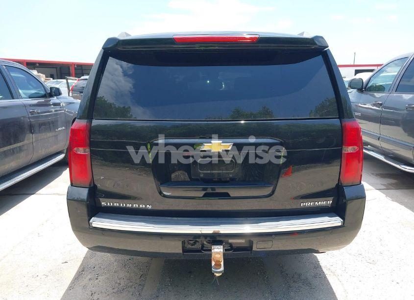 Photo 16 of 2019 Chevrolet Suburban PREMIER (VIN 1GNSCJKJXKR177544)