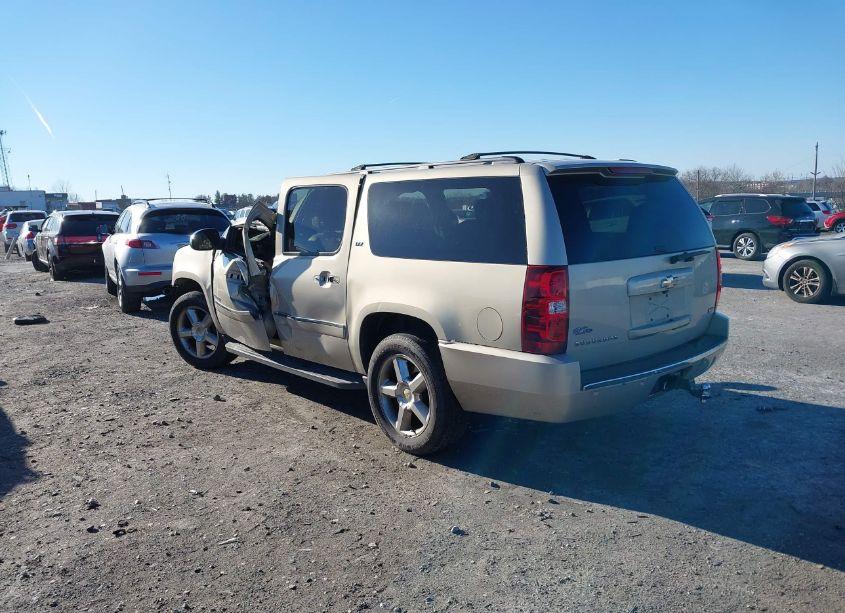 Photo 3 of 2011 Chevrolet Suburban 1500 LTZ (VIN 1GNSCKE00BR185760)