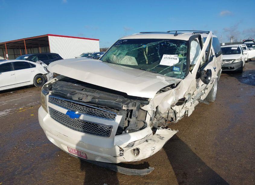 Photo 6 of 2011 Chevrolet Suburban 1500 LTZ (VIN 1GNSCKE01BR230785)