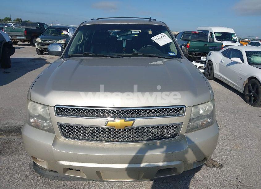Photo 12 of 2013 Chevrolet Suburban 1500 LTZ (VIN 1GNSCKE01DR148980)
