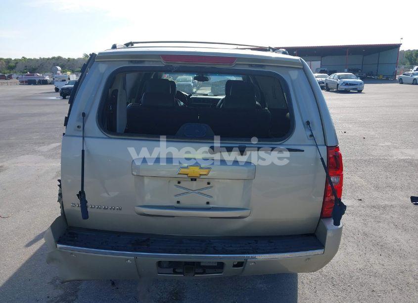 Photo 16 of 2013 Chevrolet Suburban 1500 LTZ (VIN 1GNSCKE01DR148980)