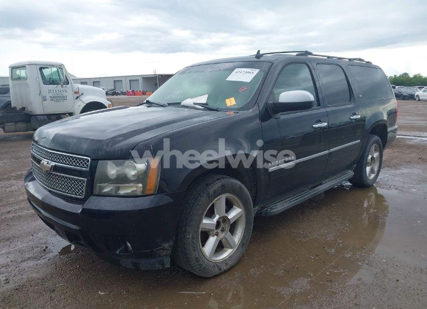 Photo 6 of 2011 Chevrolet Suburban 1500 LTZ (VIN 1GNSCKE02BR370652)