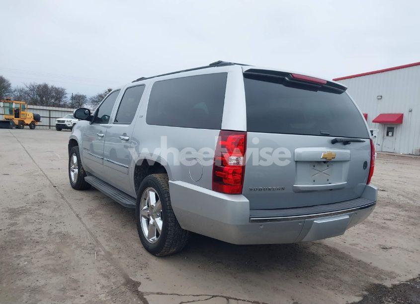 Photo 3 of 2013 Chevrolet Suburban 1500 LTZ (VIN 1GNSCKE02DR369777)