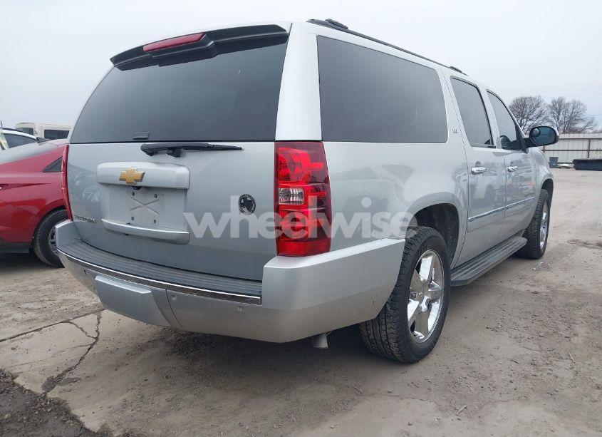 Photo 4 of 2013 Chevrolet Suburban 1500 LTZ (VIN 1GNSCKE02DR369777)