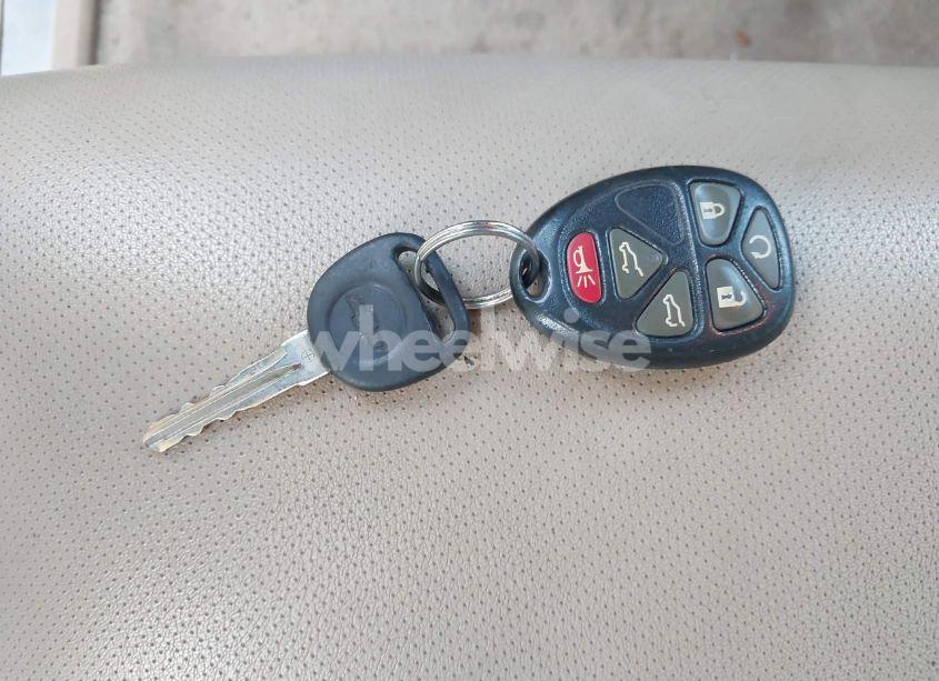 Photo 11 of 2013 Chevrolet Suburban 1500 LTZ (VIN 1GNSCKE04DR262374)