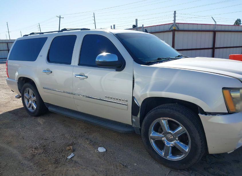 Photo 14 of 2011 Chevrolet Suburban 1500 LTZ (VIN 1GNSCKE05BR337757)