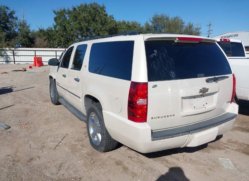 Photo 3 of 2011 Chevrolet Suburban 1500 LTZ (VIN 1GNSCKE05BR337757)