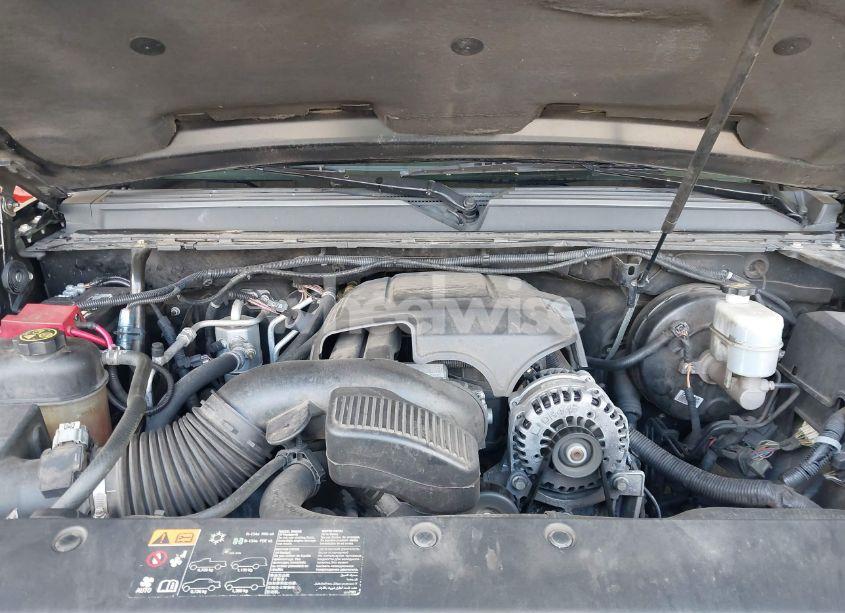 Photo 10 of 2012 Chevrolet Suburban 1500 LTZ (VIN 1GNSCKE05CR324122)