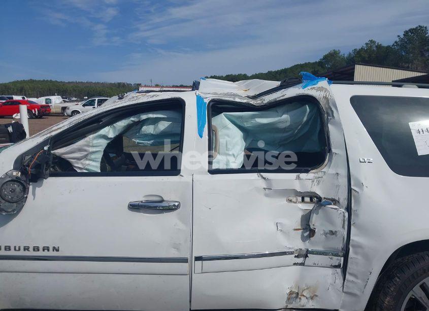 Photo 14 of 2013 Chevrolet Suburban 1500 LTZ (VIN 1GNSCKE05DR232994)