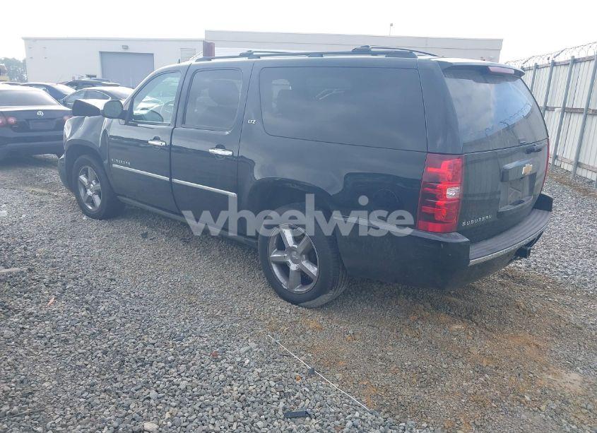 Photo 3 of 2014 Chevrolet Suburban 1500 LTZ (VIN 1GNSCKE05ER105566)