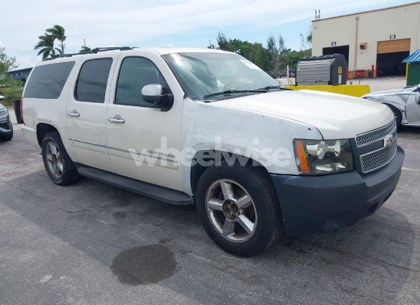 2012 Chevrolet Suburban 1500 LTZ (VIN 1GNSCKE08CR218960) main photo