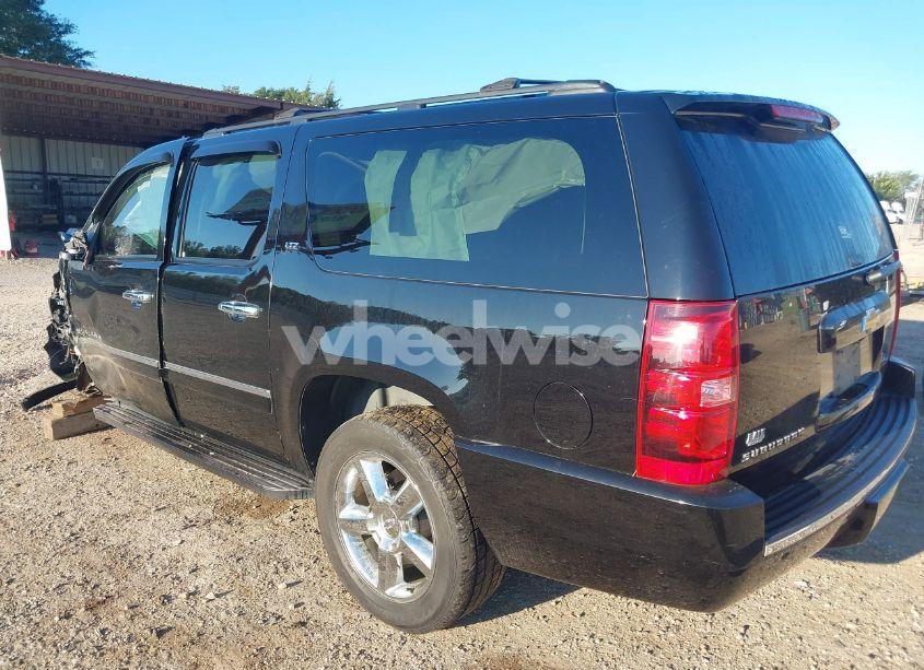 Photo 3 of 2013 Chevrolet Suburban 1500 LTZ (VIN 1GNSCKE08DR355656)