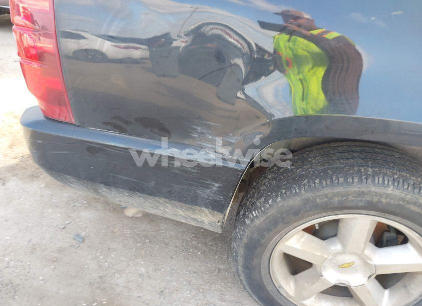 Photo 18 of 2014 Chevrolet Suburban 1500 LTZ (VIN 1GNSCKE08ER220808)