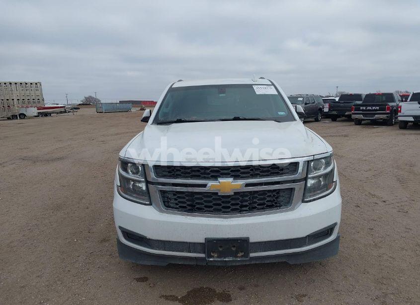 Photo 12 of 2018 Chevrolet Suburban COMMERCIAL FLEET (VIN 1GNSCKEC9JR174863)