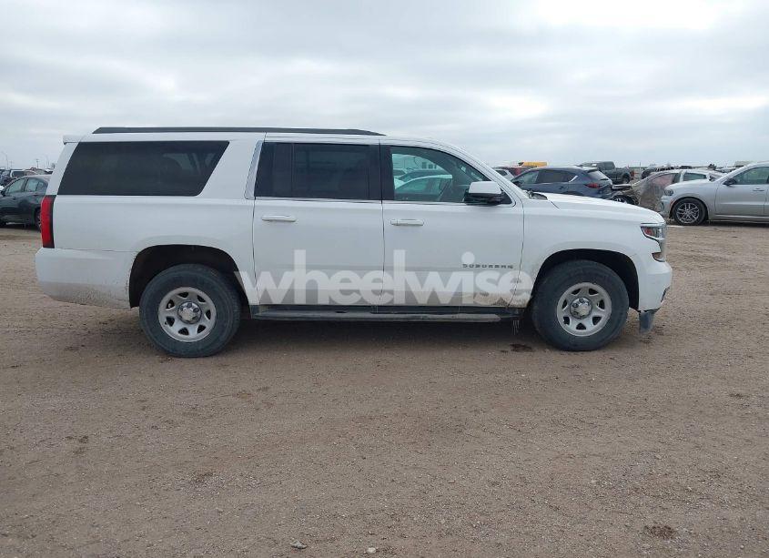 Photo 13 of 2018 Chevrolet Suburban COMMERCIAL FLEET (VIN 1GNSCKEC9JR174863)