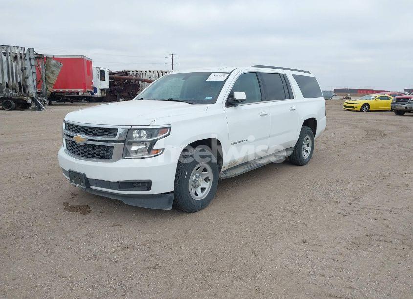 Photo 2 of 2018 Chevrolet Suburban COMMERCIAL FLEET (VIN 1GNSCKEC9JR174863)