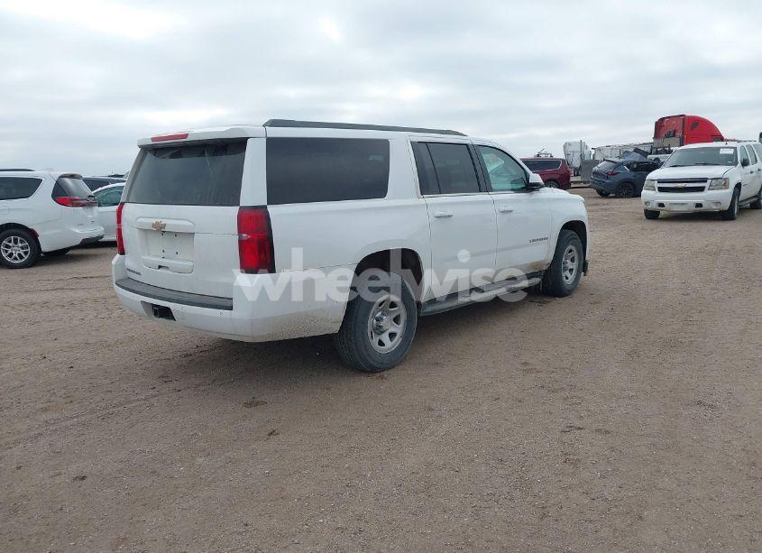 Photo 4 of 2018 Chevrolet Suburban COMMERCIAL FLEET (VIN 1GNSCKEC9JR174863)