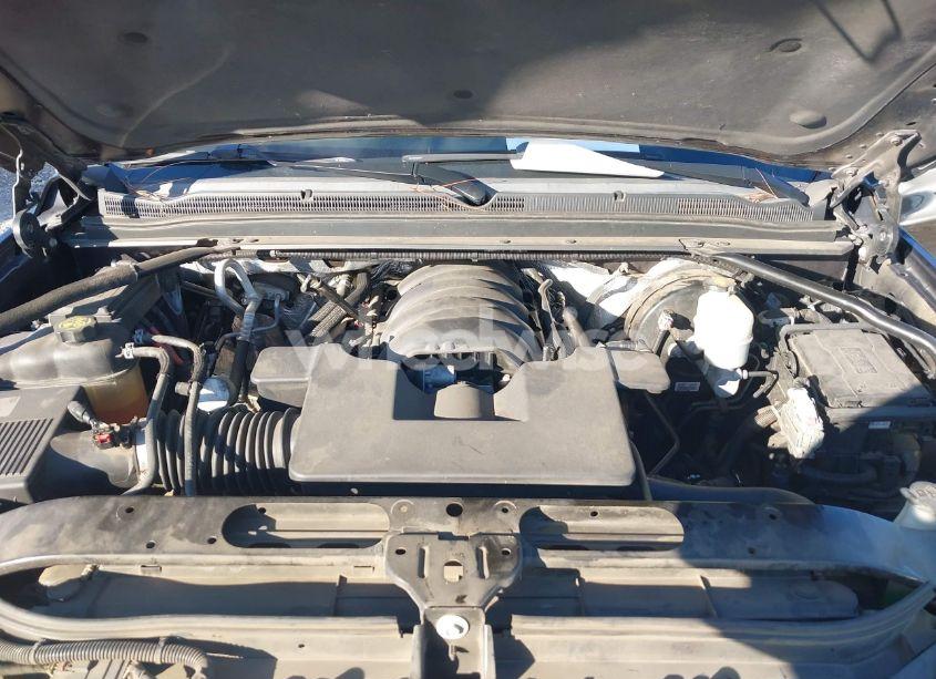 Photo 10 of 2015 Chevrolet Suburban 1500 LTZ (VIN 1GNSCKKC3FR306091)