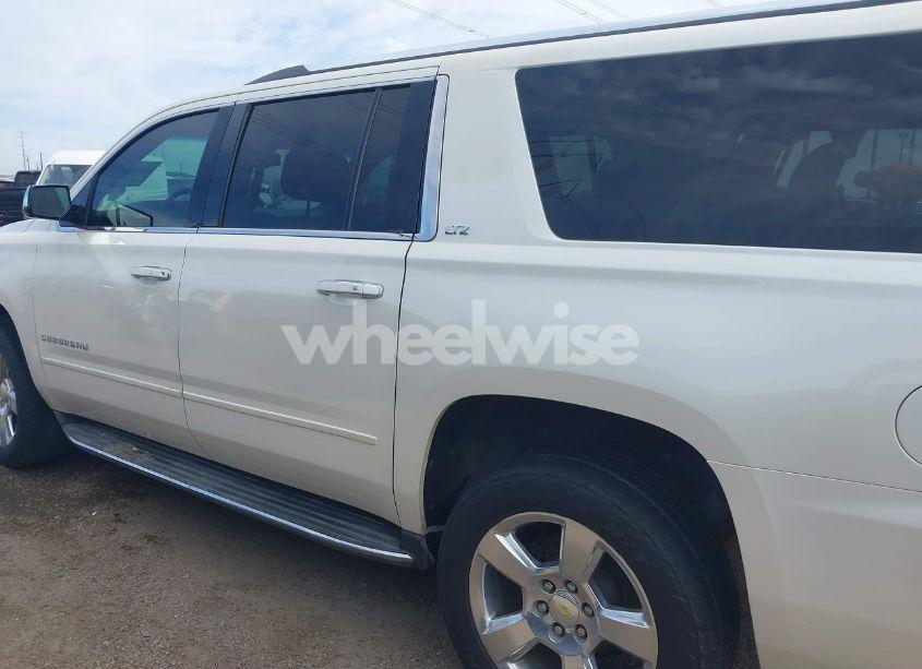 Photo 14 of 2015 Chevrolet Suburban 1500 LTZ (VIN 1GNSCKKC4FR192487)