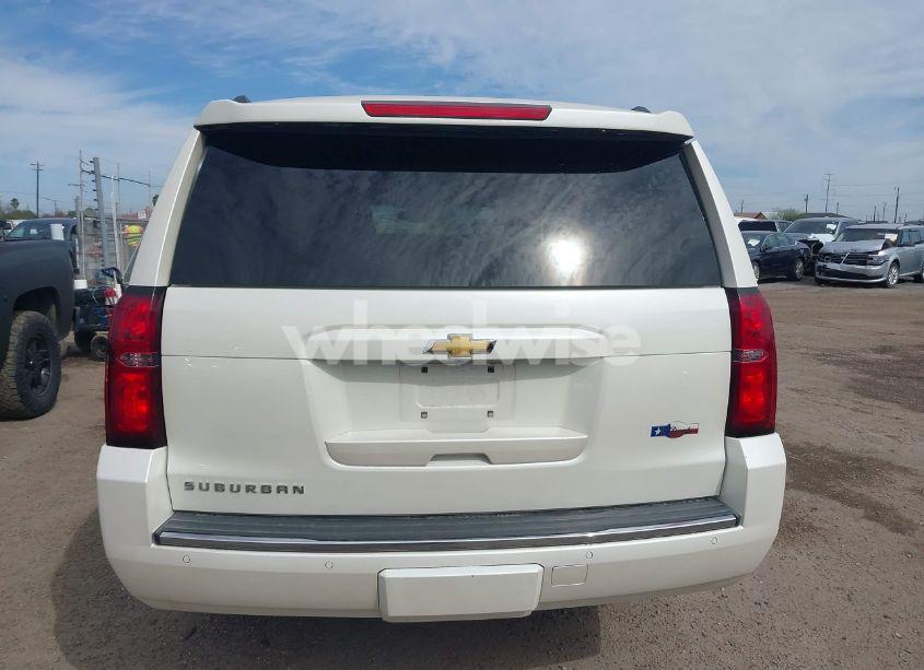Photo 16 of 2015 Chevrolet Suburban 1500 LTZ (VIN 1GNSCKKC4FR192487)