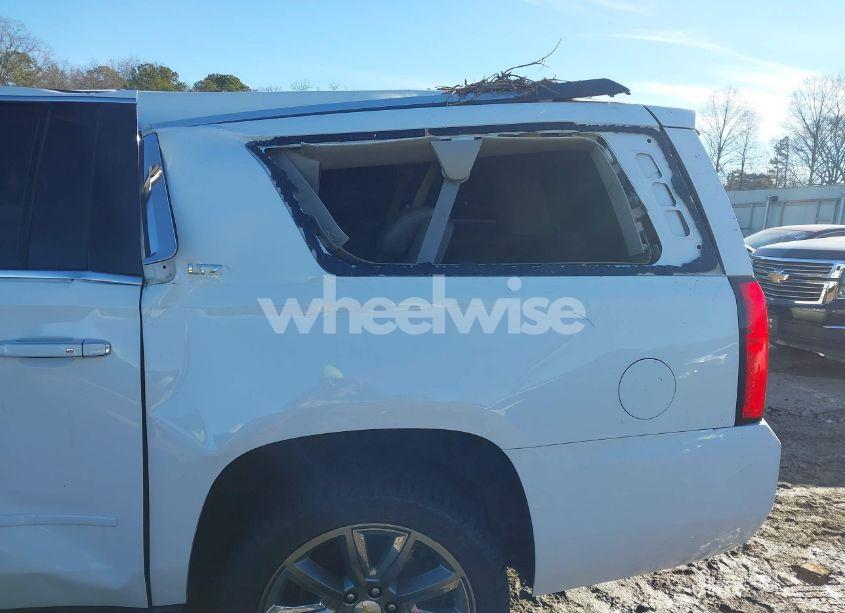 Photo 6 of 2015 Chevrolet Suburban 1500 LTZ (VIN 1GNSCKKC5FR228736)