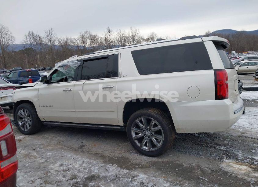 Photo 15 of 2015 Chevrolet Suburban 1500 LTZ (VIN 1GNSCKKC8FR504438)
