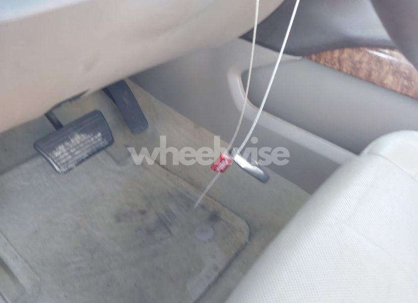 Photo 11 of 2015 Chevrolet Suburban 1500 LTZ (VIN 1GNSCKKC8FR689378)