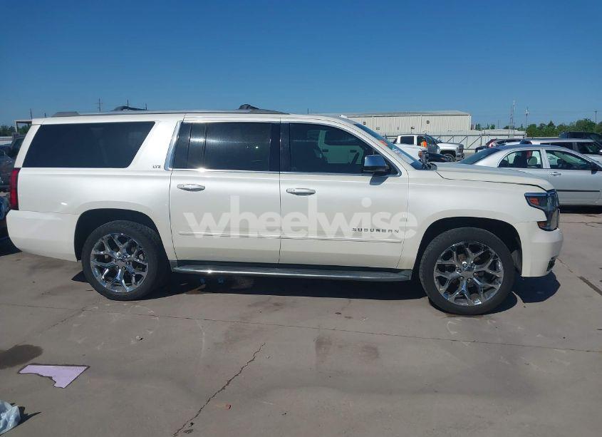 Photo 13 of 2015 Chevrolet Suburban 1500 LTZ (VIN 1GNSCKKC9FR728236)