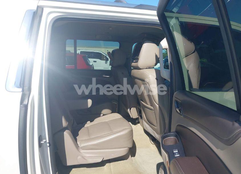 Photo 8 of 2015 Chevrolet Suburban 1500 LTZ (VIN 1GNSCKKC9FR728236)