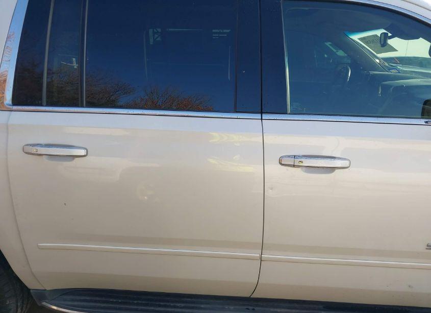 Photo 13 of 2015 Chevrolet Suburban 1500 LTZ (VIN 1GNSCKKCXFR254488)