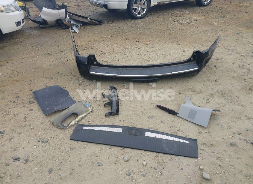 Photo 12 of 2015 Chevrolet Suburban 1500 LTZ (VIN 1GNSCKKCXFR731873)