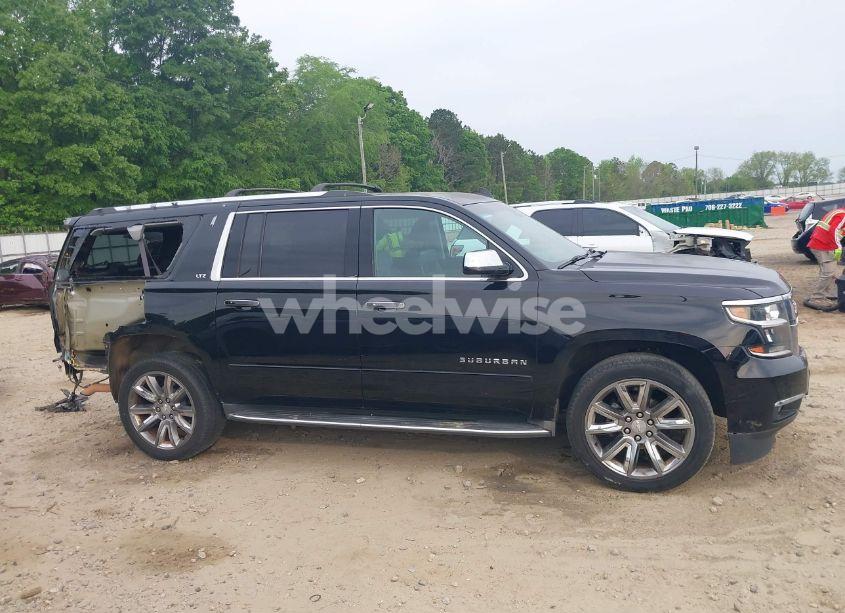 Photo 14 of 2015 Chevrolet Suburban 1500 LTZ (VIN 1GNSCKKCXFR731873)