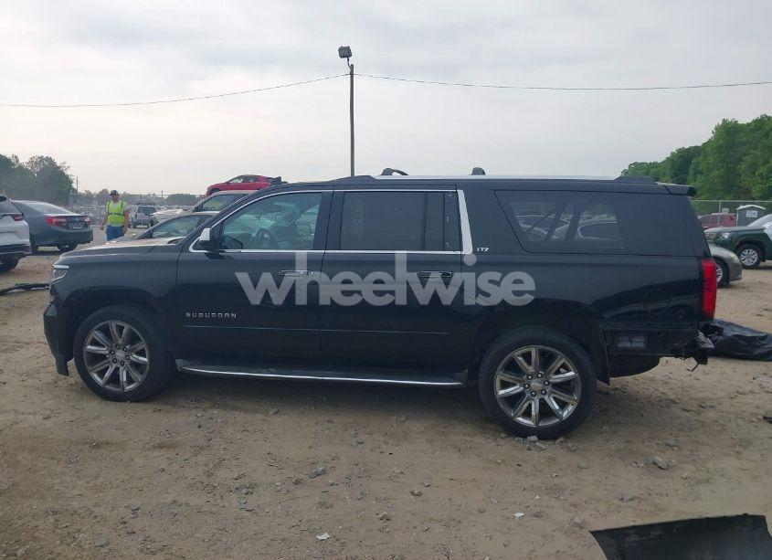Photo 15 of 2015 Chevrolet Suburban 1500 LTZ (VIN 1GNSCKKCXFR731873)