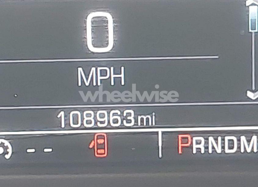 Photo 16 of 2015 Chevrolet Suburban 1500 LTZ (VIN 1GNSCKKCXFR731873)