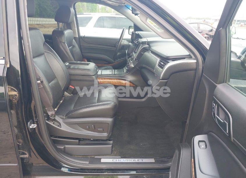 Photo 5 of 2015 Chevrolet Suburban 1500 LTZ (VIN 1GNSCKKCXFR731873)