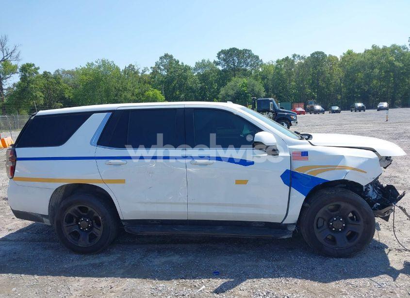 Photo 14 of 2021 Chevrolet Tahoe 2WD COMMERCIAL FLEET (VIN 1GNSCLED2MR433647)