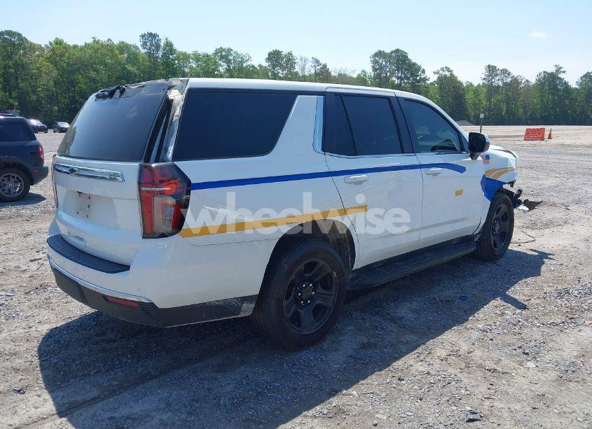 Photo 4 of 2021 Chevrolet Tahoe 2WD COMMERCIAL FLEET (VIN 1GNSCLED2MR433647)