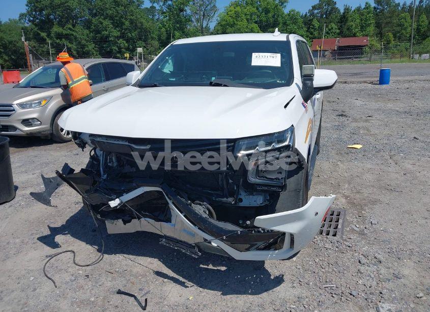 Photo 6 of 2021 Chevrolet Tahoe 2WD COMMERCIAL FLEET (VIN 1GNSCLED2MR433647)