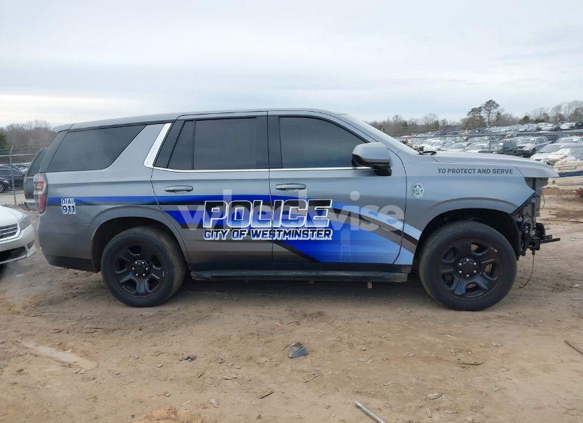 Photo 14 of 2022 Chevrolet Tahoe 2WD COMMERCIAL FLEET (VIN 1GNSCLED2NR211806)